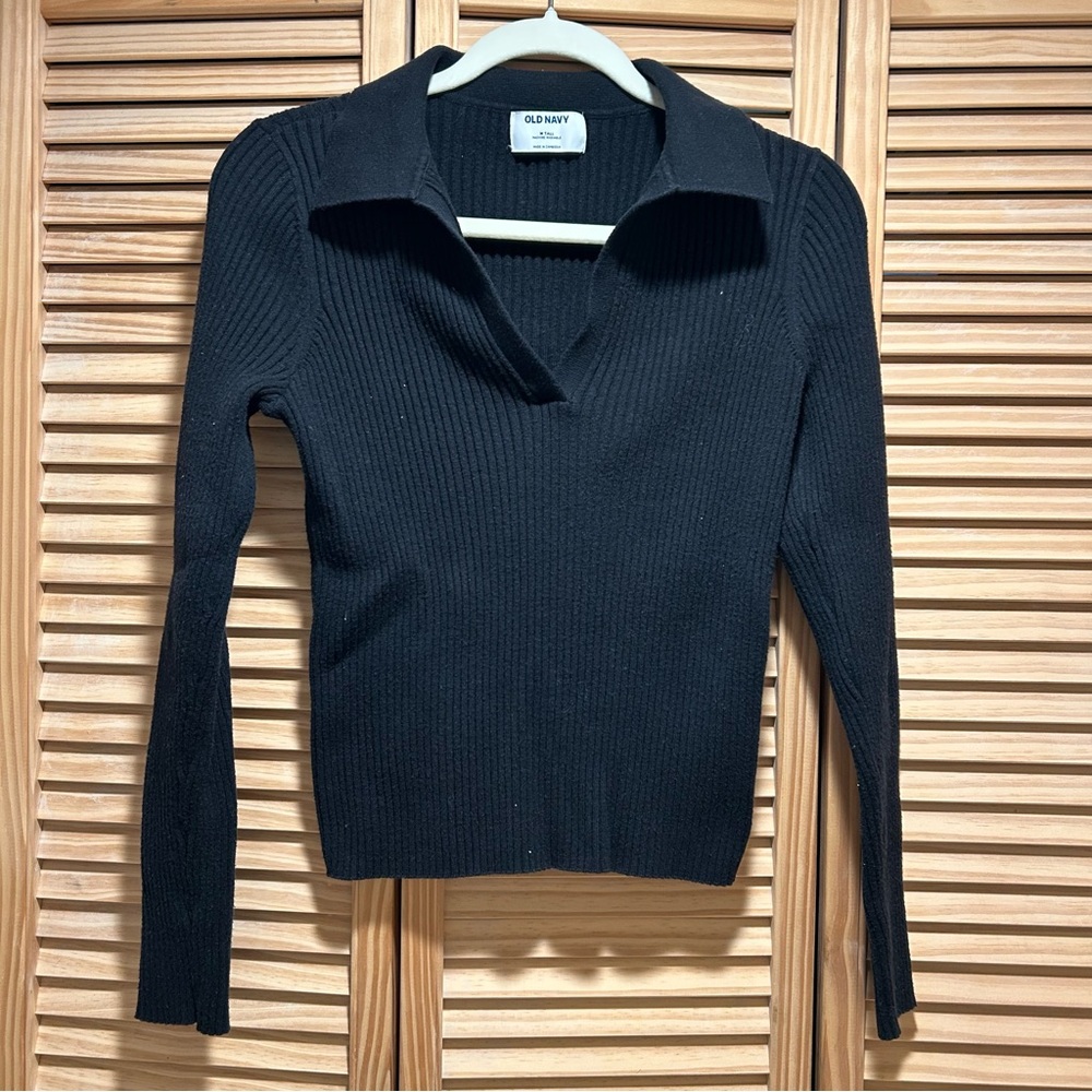 Old Navy Black Ribbed Crop Polo Sweater